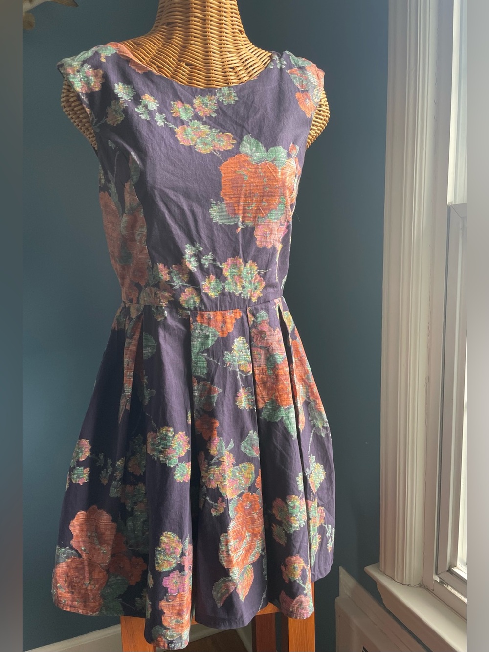 American Rag Cie Floral Fit Flare Women’s Dress Navy Purple Floral Cotton Size M